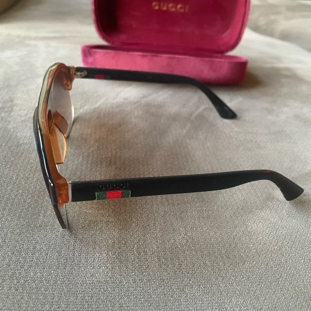 Vintage Gucci Black and Brown Gradient Sunglasses